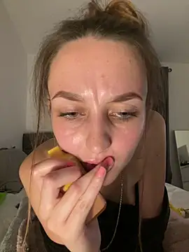 ririgirl780 live