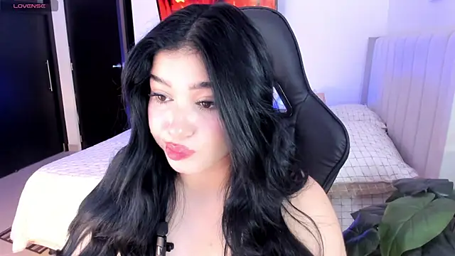 Abbye_blue01 live