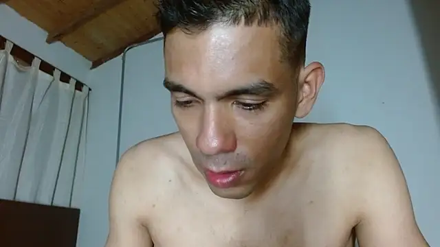 JohanyLatino live