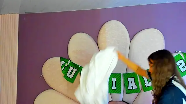 AmmyJones_ live