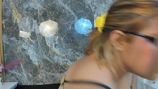AMMY_HONEY live