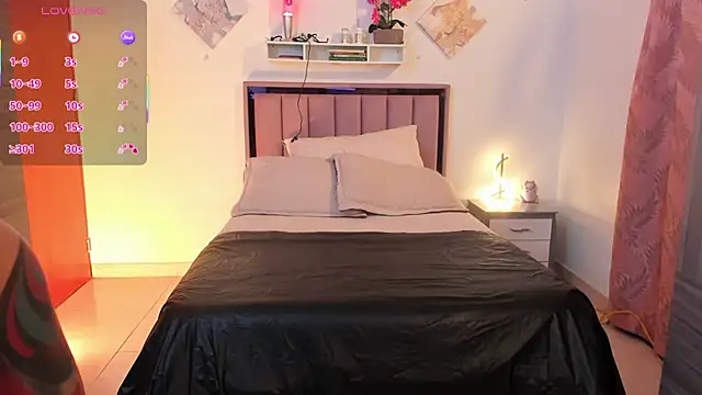 Kayla_foxxy live