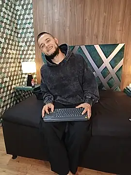 Joaho_Fernandez live