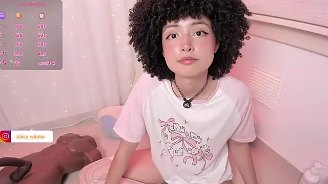 Alice_winter_ live