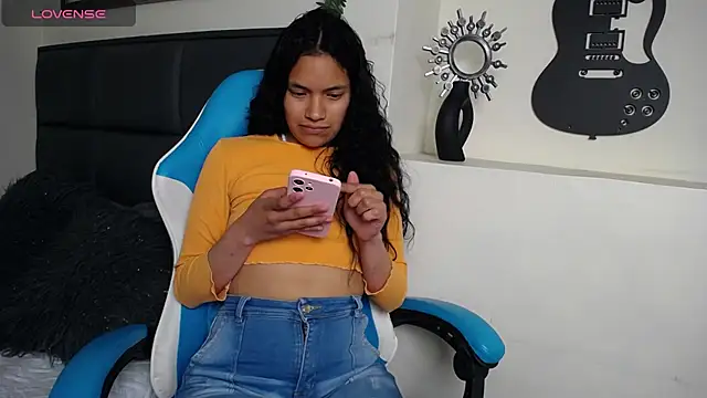 Julieta_Parker live