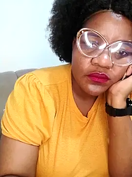 ChubbyBitch26 live