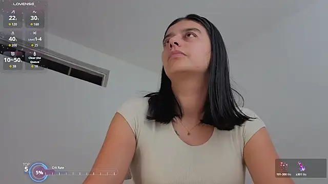 valerihouse_ live