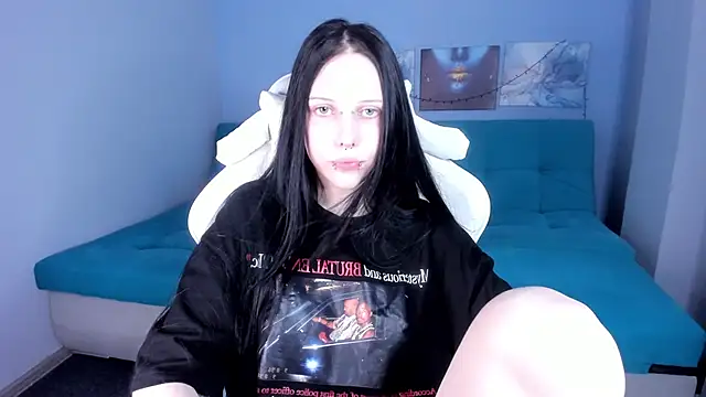 SugarBunny18 live