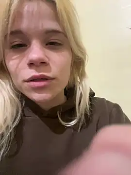 lolitacoreee live