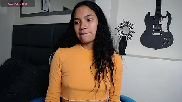 Julieta_Parker live
