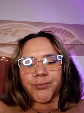 Mandy-moore28 live