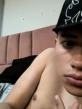 Thiagoo_Vega live
