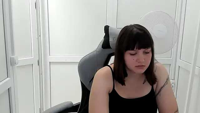 Vanilla_Vixen live
