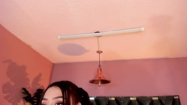 Red_lady live