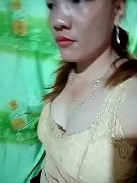 Eirlys-baby live