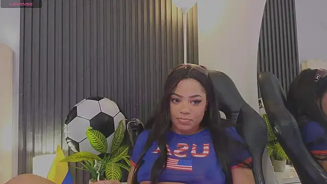 Madiee_Rhea live