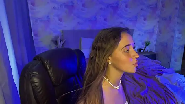 Tiana_Belle live
