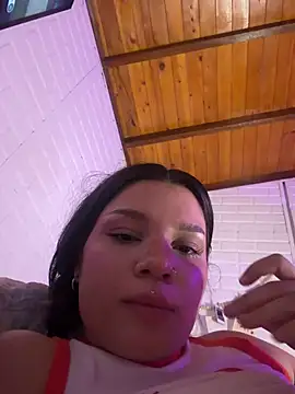 Starly_Vega live
