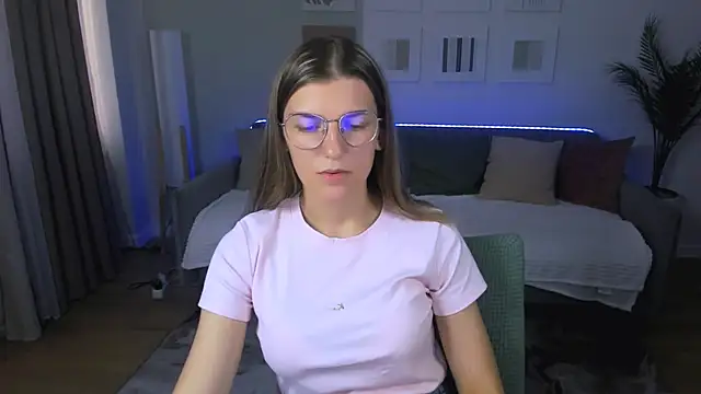 AnnaThorne live