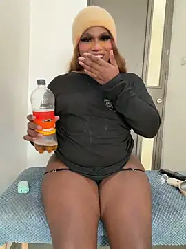 ladyboyxxl live