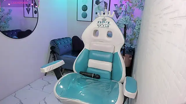 Tiara_rr live