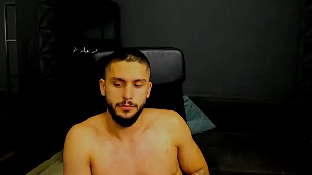 TroyWadee live