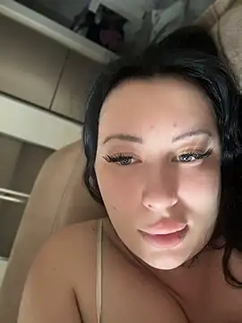 AdinaKan live