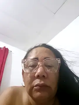 adrianahot51 live
