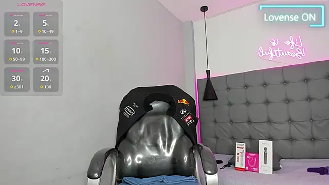 scarletcherry18 live