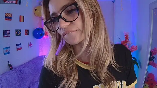 Lucy_Princes live