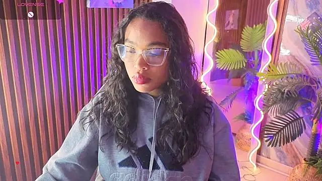 penelope_tay1 live