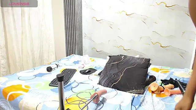 Liaa_cams live