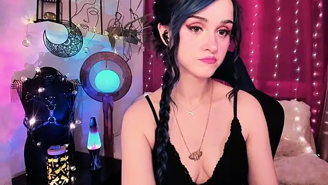 MistressJolie live