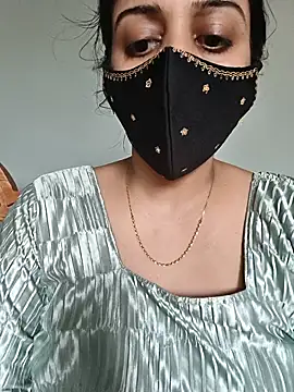 Tamil_shalini live