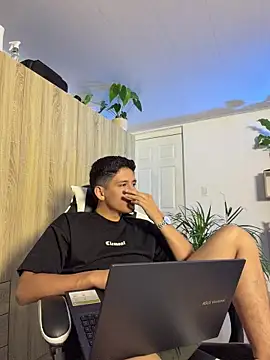 SantiLux_ profile