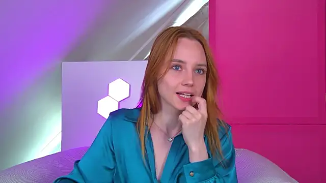 GemmaGellar live