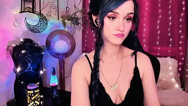 MistressJolie live