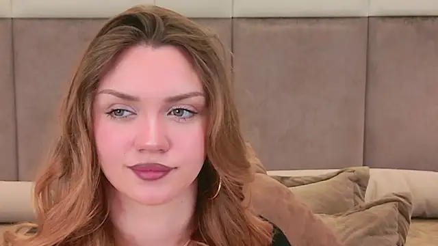 Ariadna_Holder live