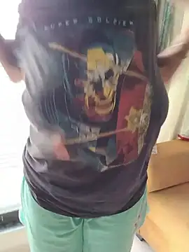 Queenlipx live