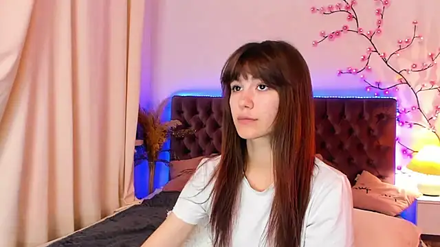 MilanaHotts live