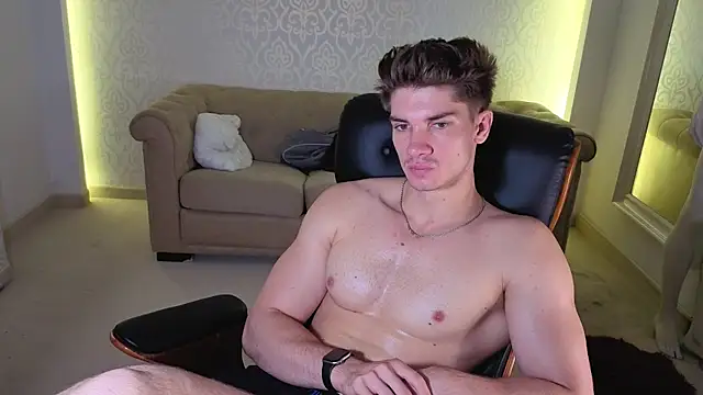 MaxKaiden live