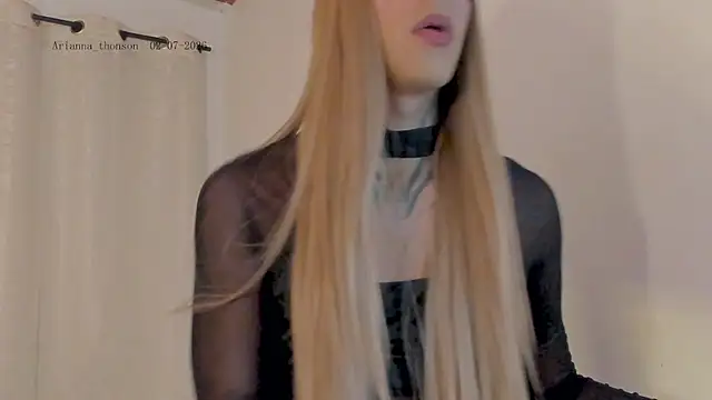 Arianna_t live