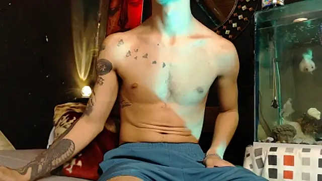 Godly_huan live