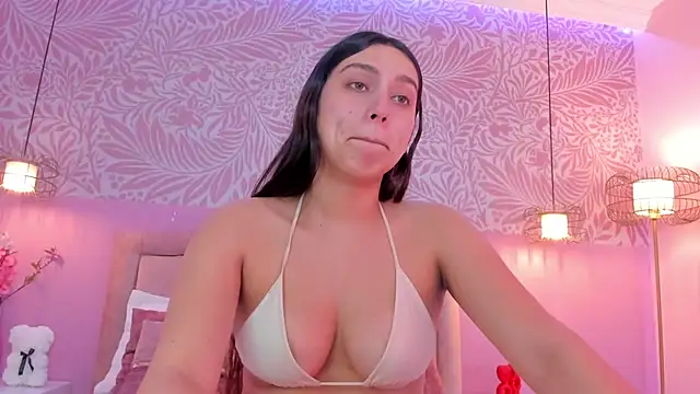 EmilyCollinss1 live