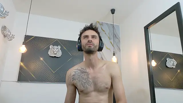 KingOfTemptation live