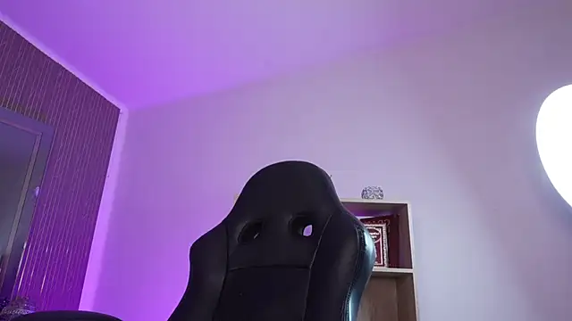 CleeoAdams_ live