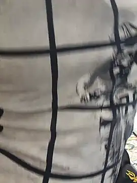 8inch_hunk19 live