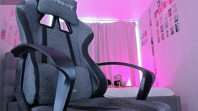 Eva_Harper live