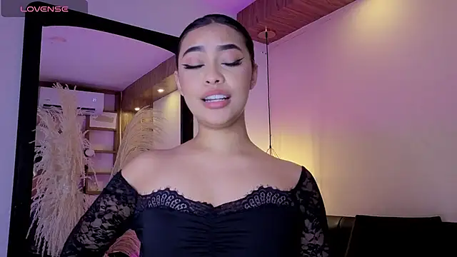 Chloe_monroee live