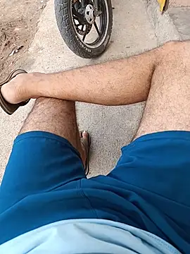 Desindianbull69 live